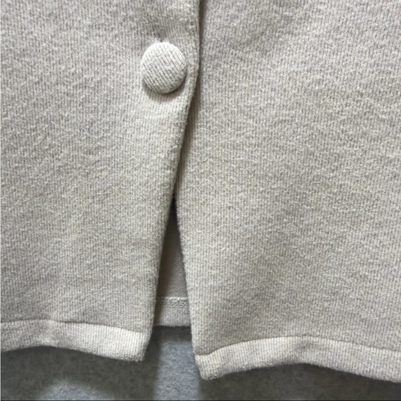 Zara Women’s Beige Colored Fabric Buttons  Knit Sweater Vest Med Casual/Office - Picture 5 of 5